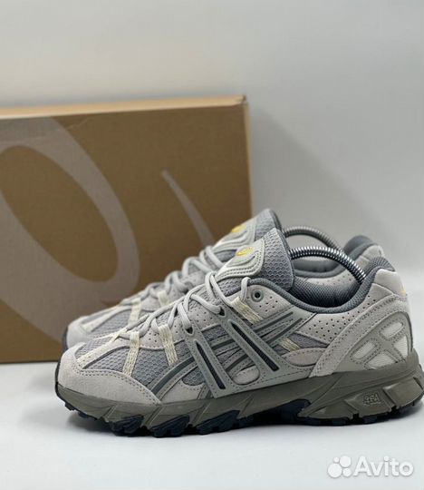 Стильные Asics Sonoma