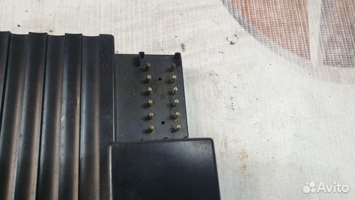 Пульт печки на Mercedes-Benz W126