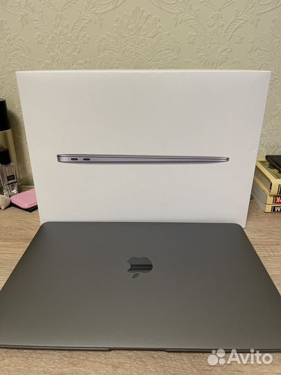 Apple macbook air 13 2020 m1