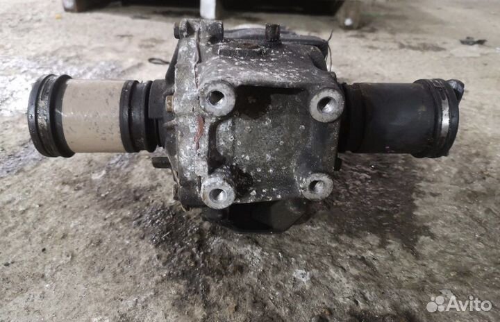 Редуктор заднего моста toyota rav4 06-12