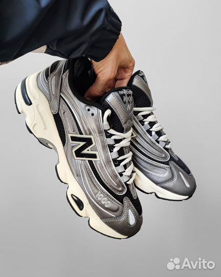 New Balance 1000 Silver Metallic