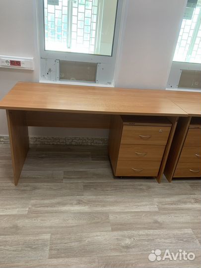 Письменный стол