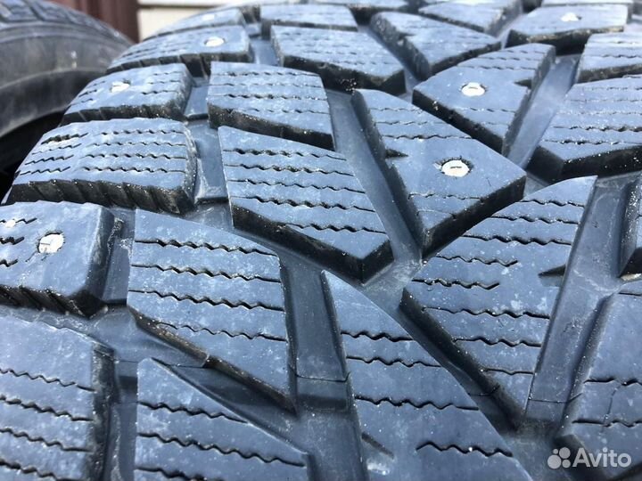 Dunlop SP Winter Ice 02 275/35 R20 102T