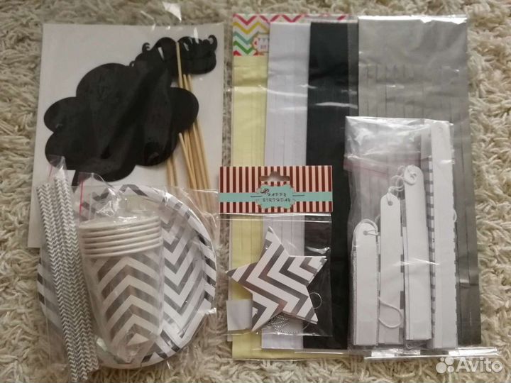 Атрибутика для праздника