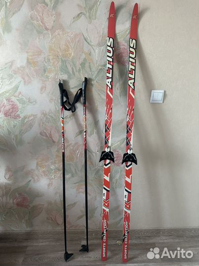 Лыжи беговые 170 с ботинками 35 размер