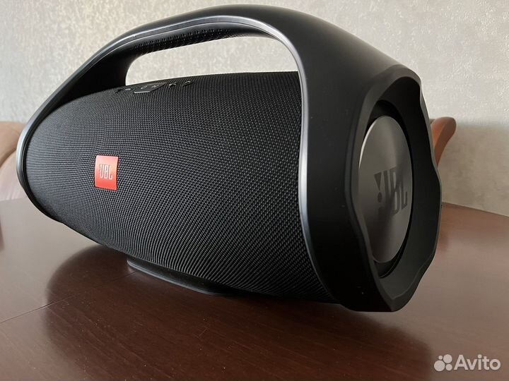 Колонка JBL BoomBox 1