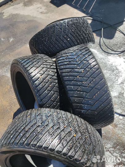 Goodyear UltraGrip Arctic 2 SUV 275/45 R20