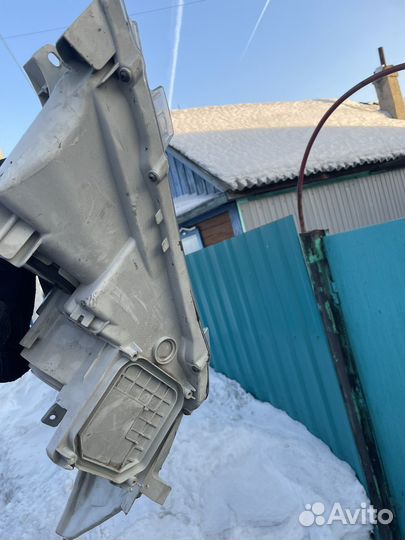 Фара левая toyota camry 40