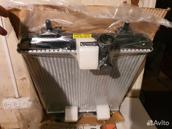 Радиатор охлаждения двигателя