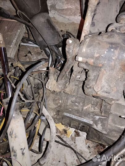 Запчасти мерседес Mercedes 124 2,0-2,3л