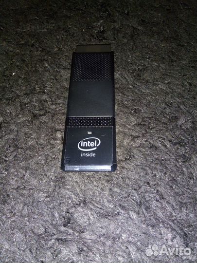 Компьютер- стик Intel blkstk1a32sc