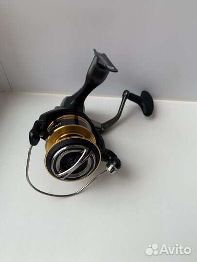 Катушка shimano sahara 4000 новая