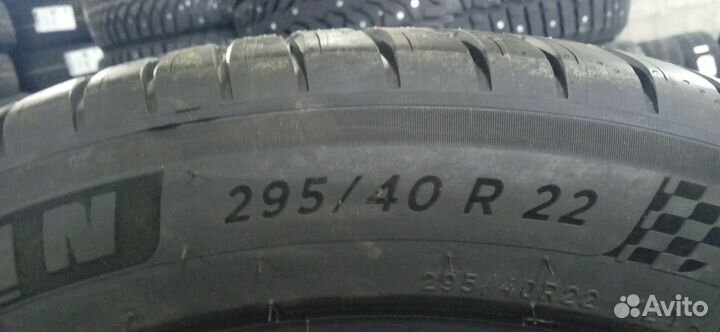 Michelin Pilot Sport 4 SUV 295/40 R22 112Y