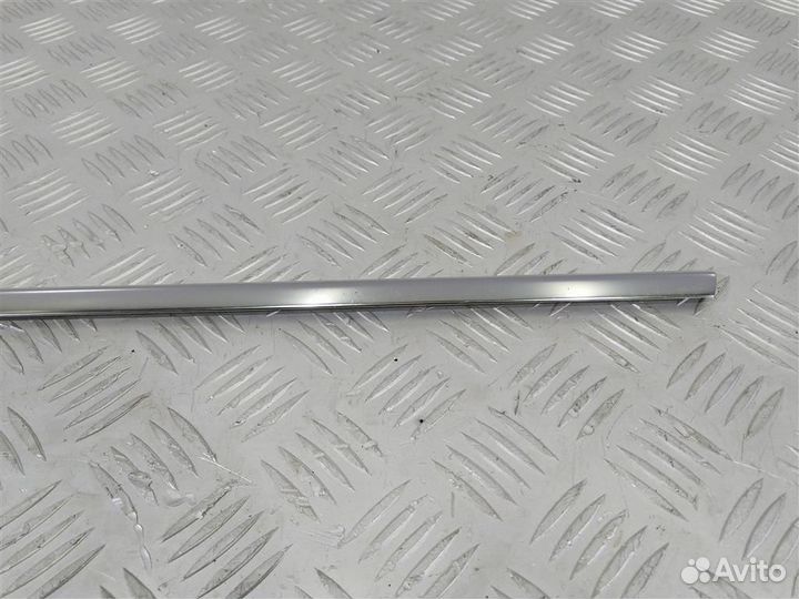 Молдинг крыла заднего Audi A6 C7 4G5853346D