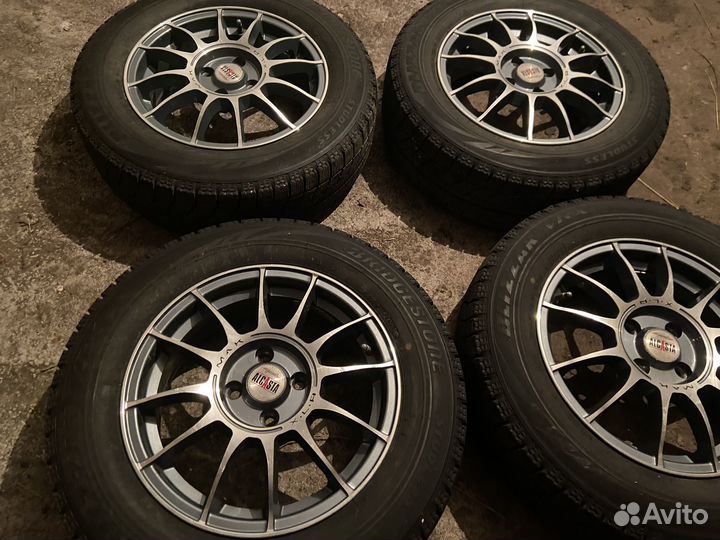 Bridgestone Blizzak Ice 2.25/4.5 R4 19B