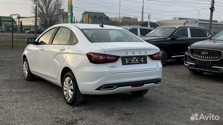 LADA Vesta 1.6 CVT, 2025, 5 км