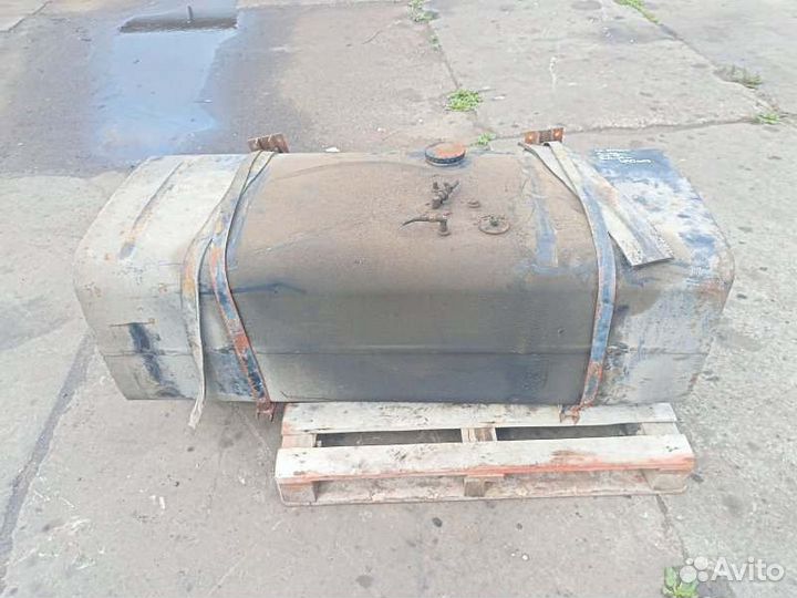 Бак топливный Mercedes Lk 1317 676.034 OM366A 1991