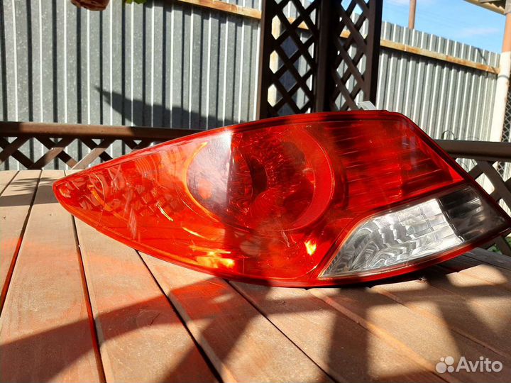 Фара задняя на hyundai solaris