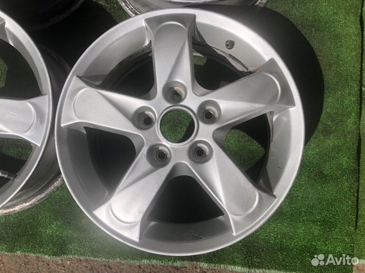 Комплект Литых дисков R15 5/114.3