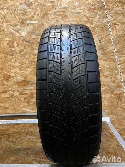 Dunlop Winter Maxx SJ8 235/65 R17