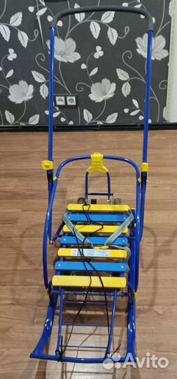 Санки на колесиках