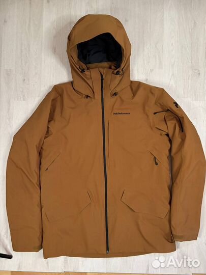 Ветровка peak perfomance