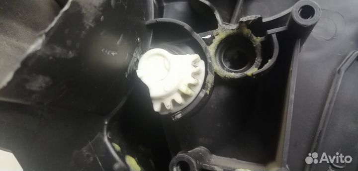 Корпус отопителя Fusion 2002-2012