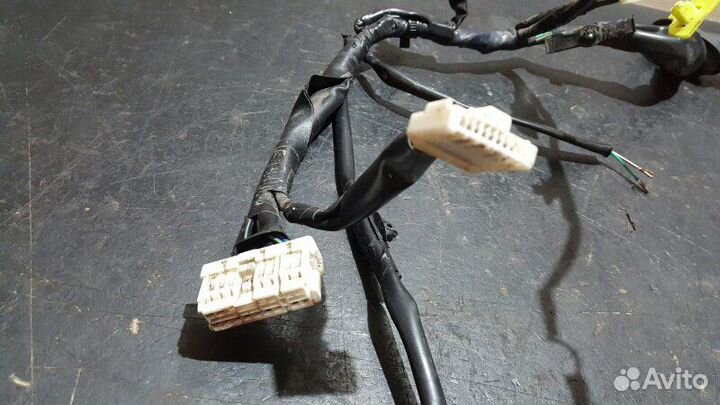 Проводка двери Subaru Forester SG5 EJ255 04