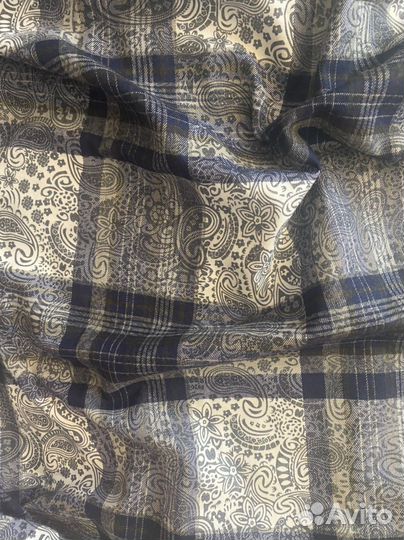 Отрез ткани с шерстью