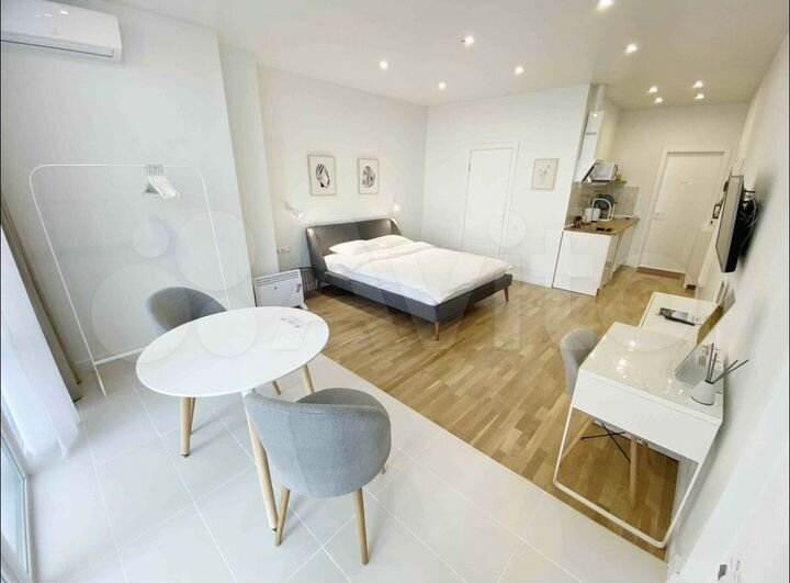 Квартира-студия, 30 м², 3/25 эт.