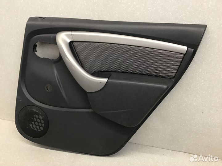Обшивка двери задней правой Renault Duster I 2012