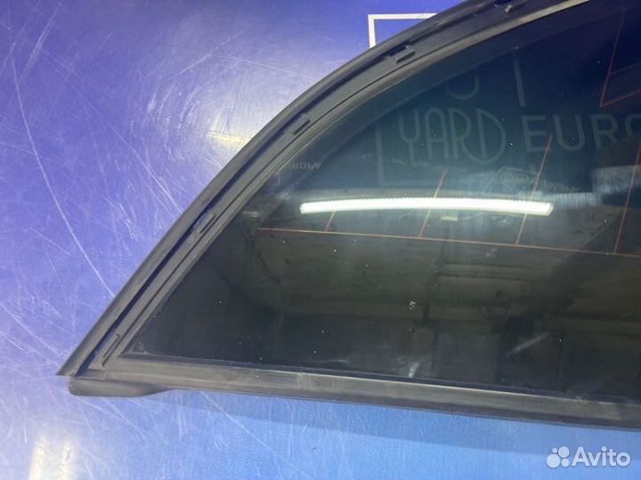 Стекло глухое заднее левое Bmw X5 F15 N55B30A 2015