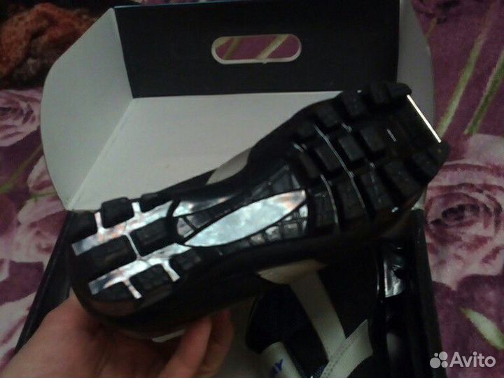 Лыжные ботинки детские 31р