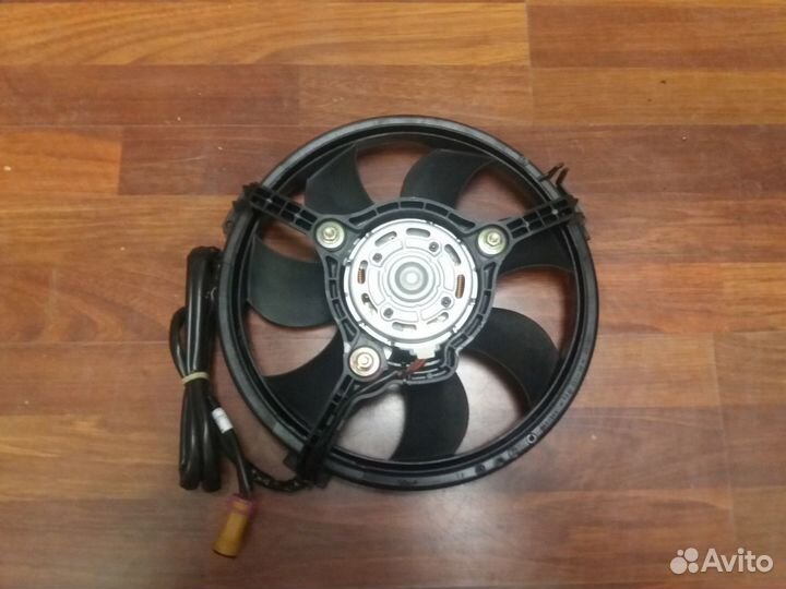 Audi 80 ai100 (83-93)(250/150w 280mm) Мотор+вентил