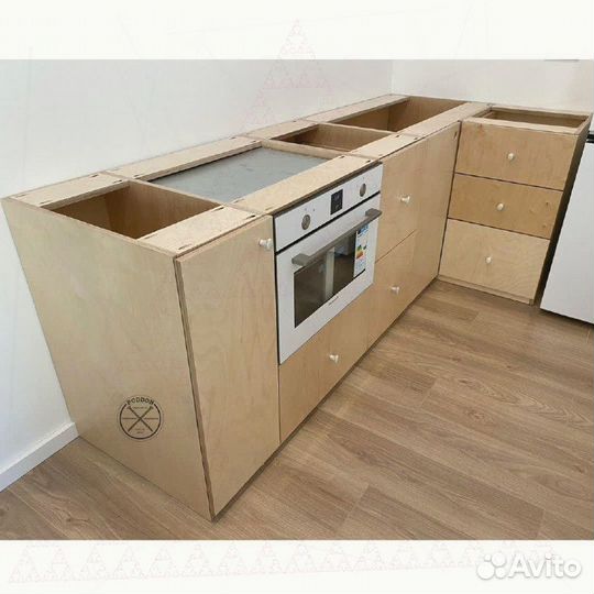 Угловая кухня Мебель из фанеры на заказ