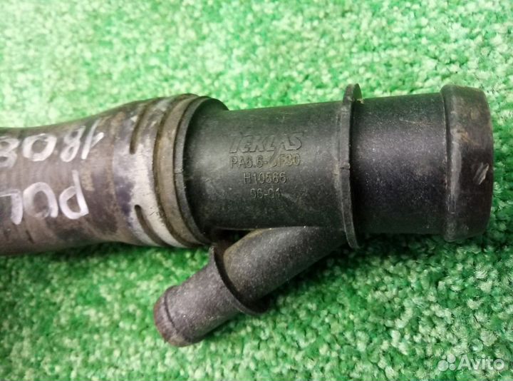 Патрубок радиатора верхний Volkswagen Polo V 2009