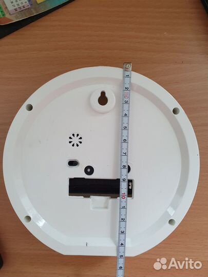 Часы кварцевые с будильником