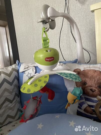 Мобиль на кроватку Tiny love солнечная полянка