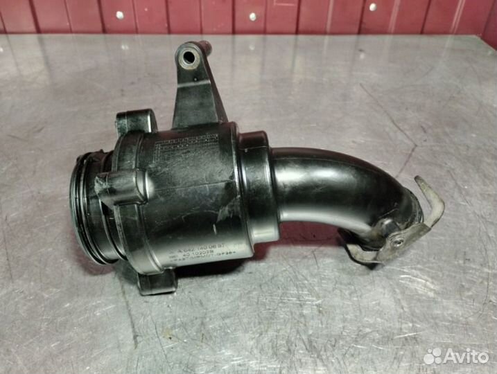 Патрубок Mercedes Cls C219 OM642 3.0 CDI 2005