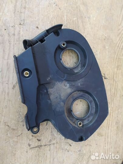 Chevrolet Cruze кожух ремня грм кожух