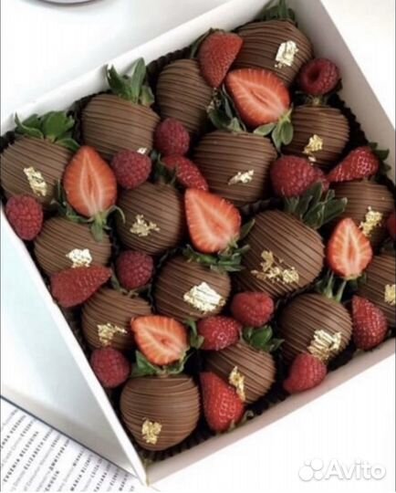 Клубника в шоколаде / подарок на любой праздник