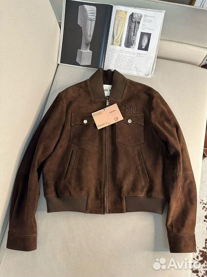 Замшевая куртка MIU MIU бомбер