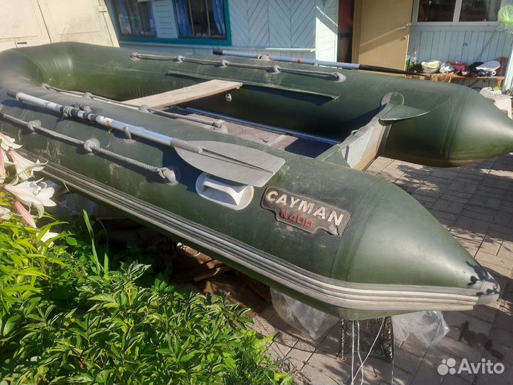 Пвх лодка cayman 400