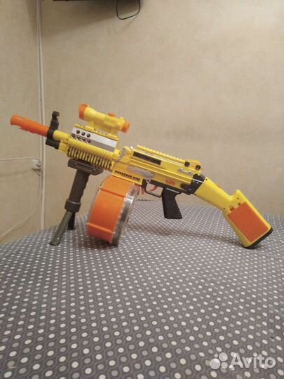 Детские игрушки (автомат/пулемёт)