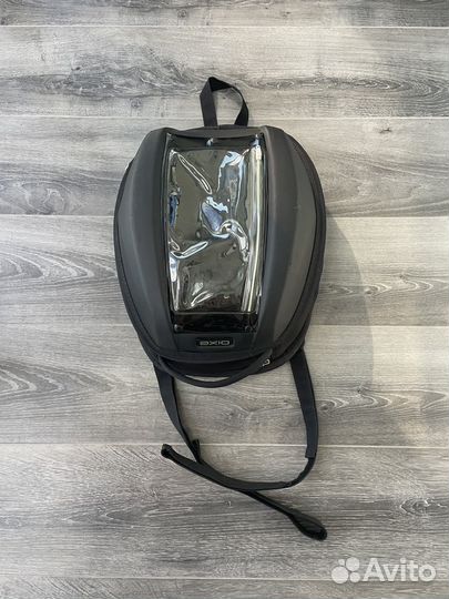 Сумка-рюкзак на бак мотоцикла