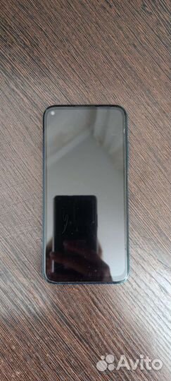 Телефон Huawei P40 lite