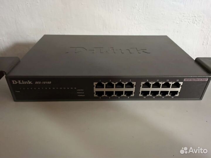 Коммутатор, свитч D-Link DES-1016D 16 портов