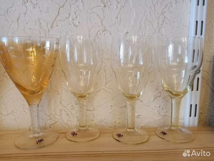 Фужеры СССР из тонкого жёлтого и золотого стекла