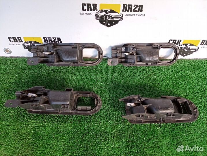 Ручка двери внутренняя задняя правая R