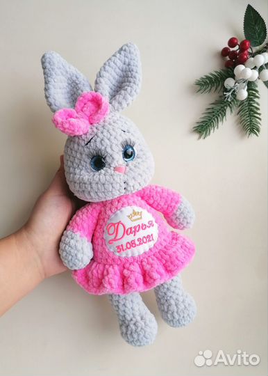 Плюшевый зайка с метрикой